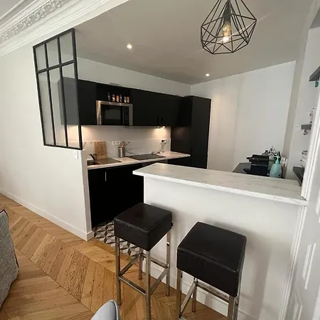 De Apartamento París